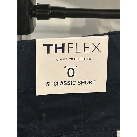 NWT Tommy Hilfiger The Flex Navy Blue Classic Stretch Shorts Women's size 0 - Picture 4 of 8